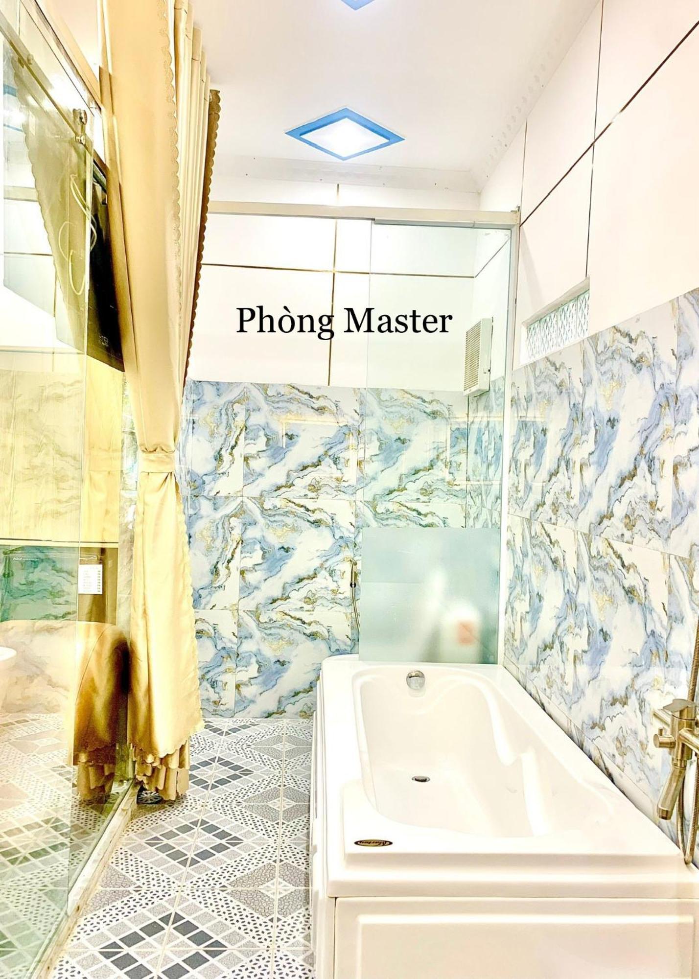 Phong Master Hotel Can Tho Exterior foto